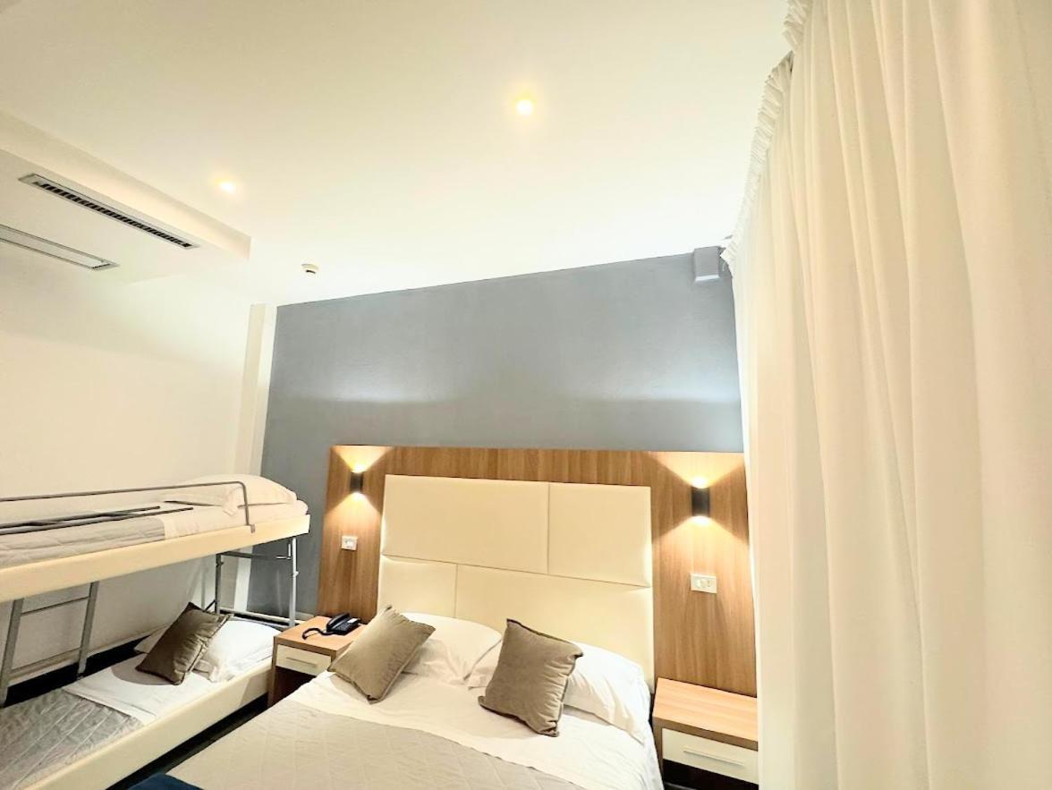 Aura Living Hotel ريميني المظهر الخارجي الصورة